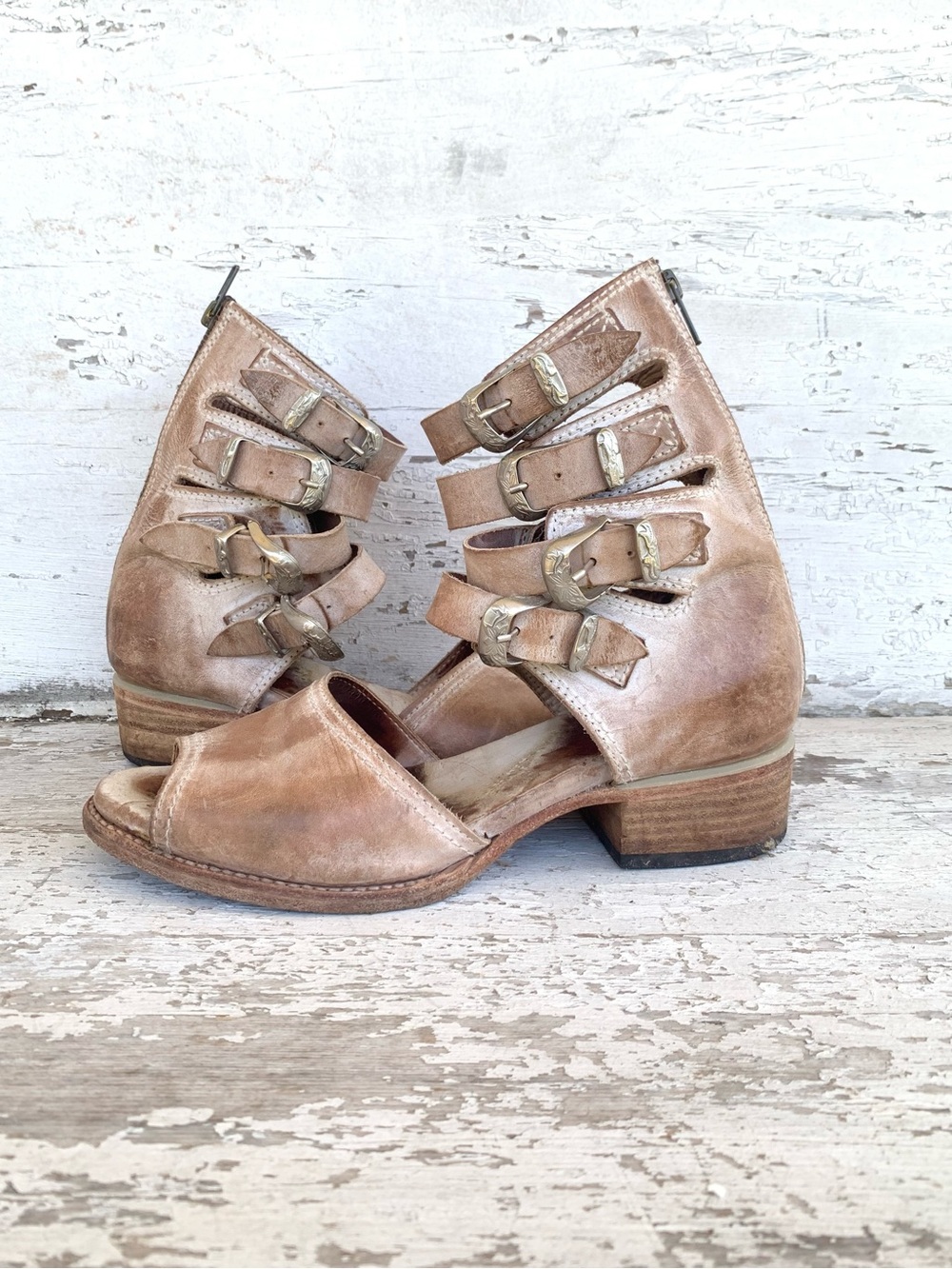FREEBIRD Pilar Blush Cream Buckle Ankle Sandals Boots Size 9